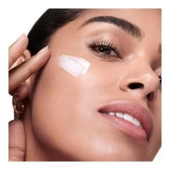 Dreamteam cosmétique. -Dreamteam cosmétique. Creme activatrice dhydratation SPF20 102256197 1