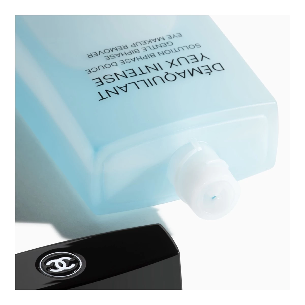 DÉMAQUILLANT YEUX INTENSE-Solution Biphase Douce-CHANEL 4 DÉMAQUILLANT YEUX INTENSE-Solution Biphase Douce-CHANEL – Image 2