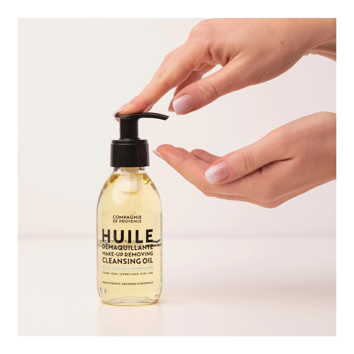 HUILES VÉGÉTALES BIOLOGIQUES-Huile Démaquillante Hydratante-LA COMPAGNIE DE PROVENCE 3 HUILES VÉGÉTALES BIOLOGIQUES-Huile Démaquillante Hydratante-LA COMPAGNIE DE PROVENCE – Image 2