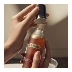 LES SPECIALISTES-La Lotion Exfoliante-La Mer 8 LES SPECIALISTES-La Lotion Exfoliante-La Mer -Dreamteam cosmétique. La Lotion Exfoliante 102513464 2