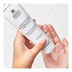 CLEARLY CORRECTIVE™-Nettoyant Exfoliant & Unifiant Quotidien-KIEHLS 9 CLEARLY CORRECTIVE™-Nettoyant Exfoliant & Unifiant Quotidien-KIEHLS -Dreamteam cosmétique. Nettoyant exfoliant unifiant quotidien 102394493 3